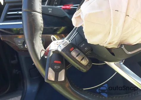 2018 Audi Q7 3.0T Premium из США, поврежденный, VIN WA1VAAF74JD029504